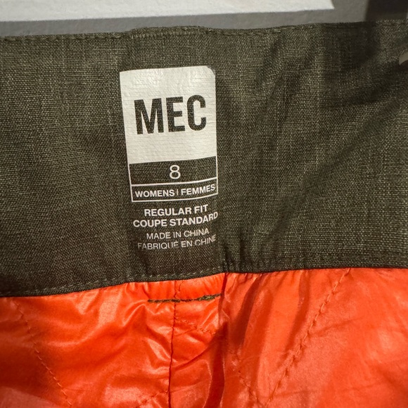 MEC Snow pants - Picture 3 of 3